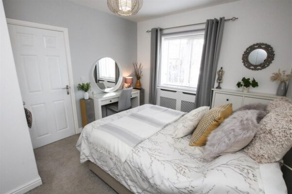 Aidans Close, Doncaster