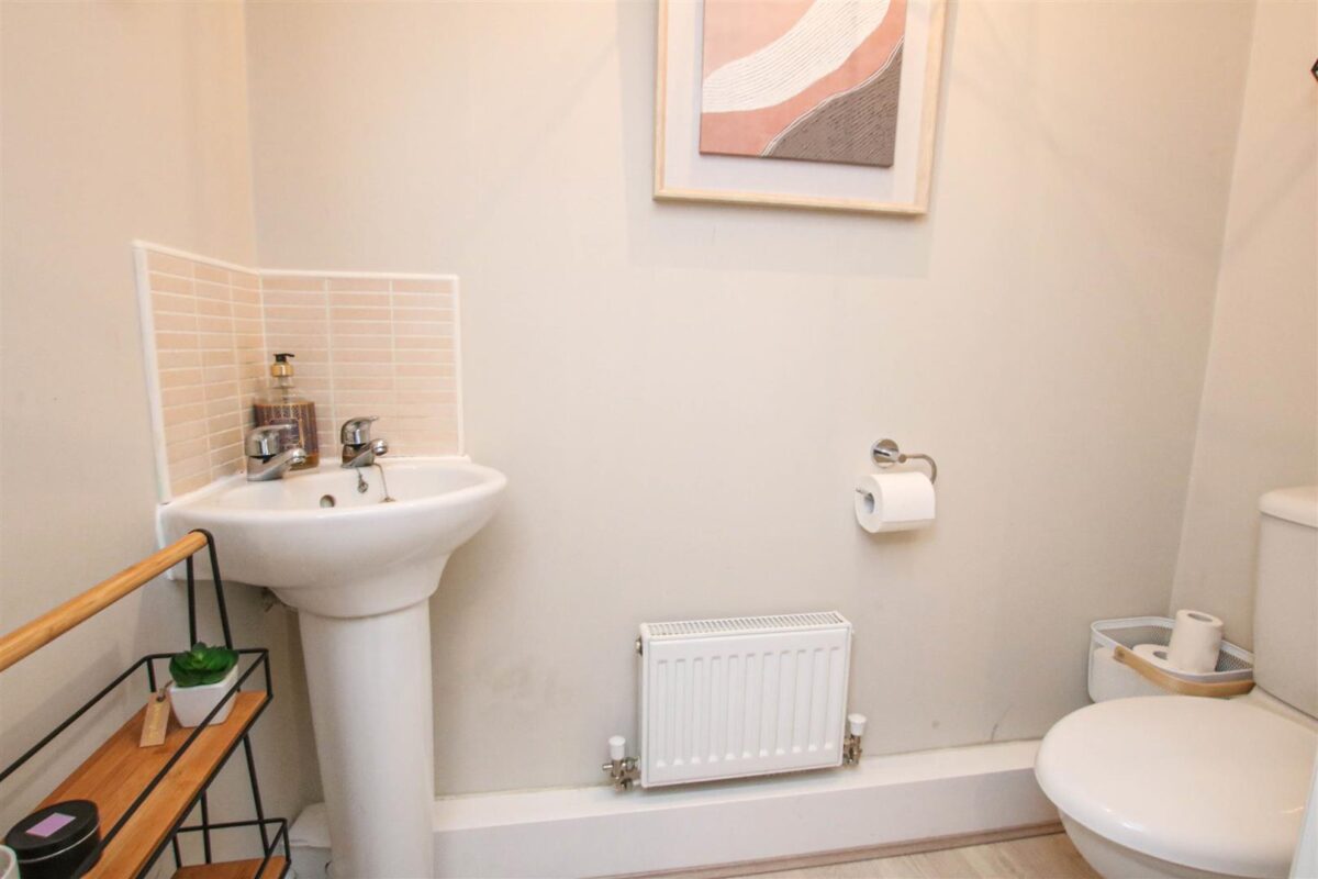 Aidans Close, Doncaster