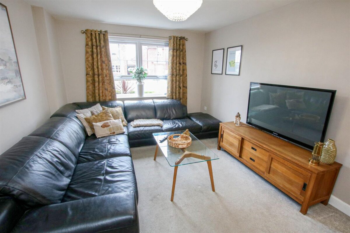 Garland Road, New Rossington, Doncaster