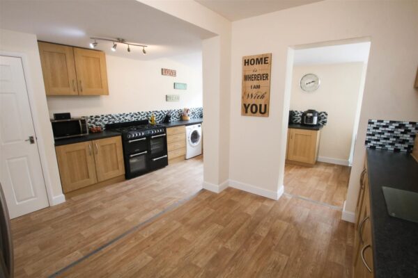 Hartland Crescent, Edenthorpe, Doncaster