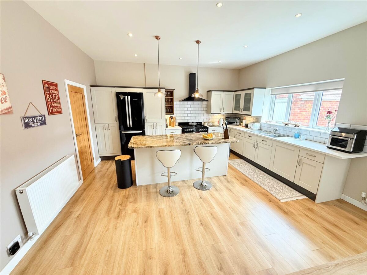 Hatchell Drive, Doncaster