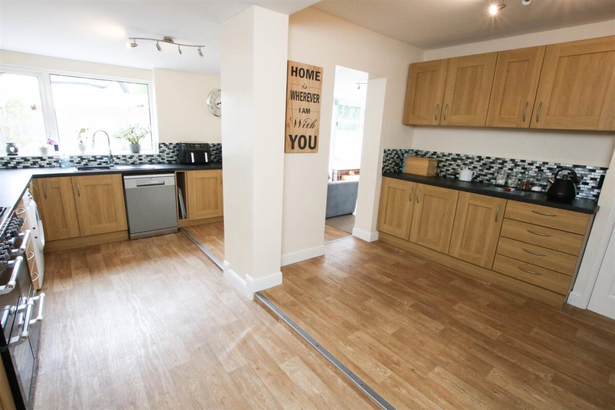 Hartland Crescent, Edenthorpe, Doncaster