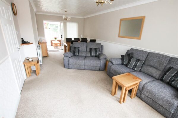 Hartland Crescent, Edenthorpe, Doncaster