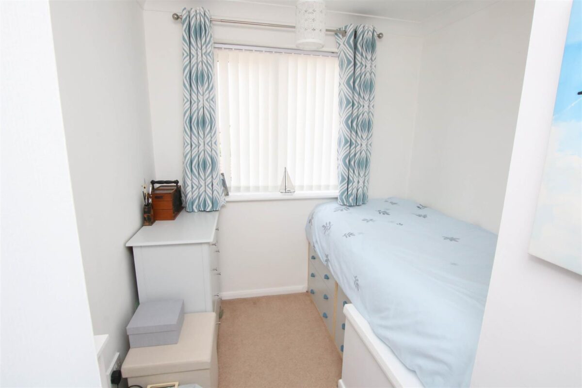 Lyndale Avenue, Edenthorpe, Doncaster