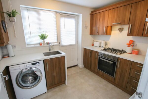Aidans Close, Doncaster