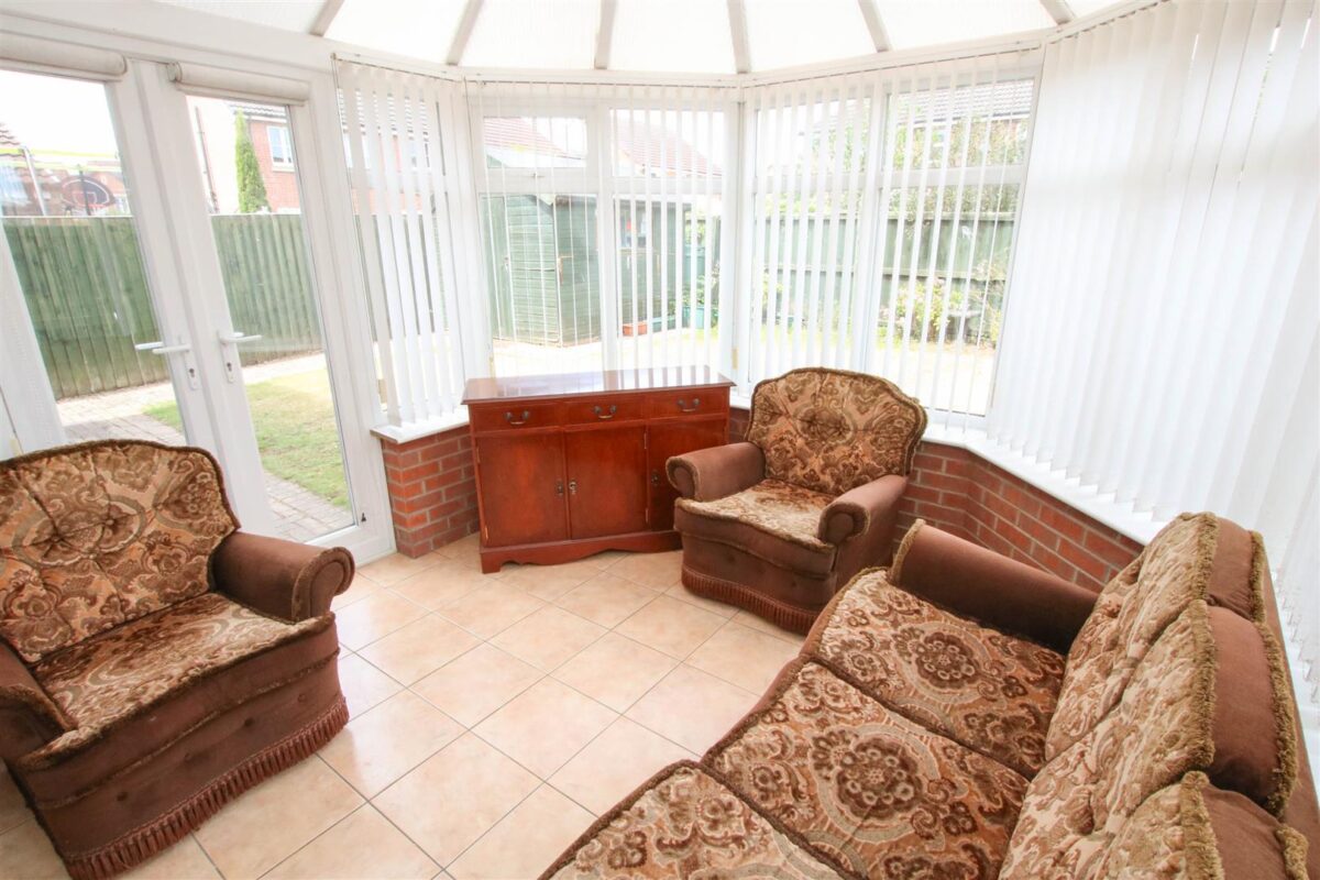 Hurlstone Close, Edenthorpe, Doncaster