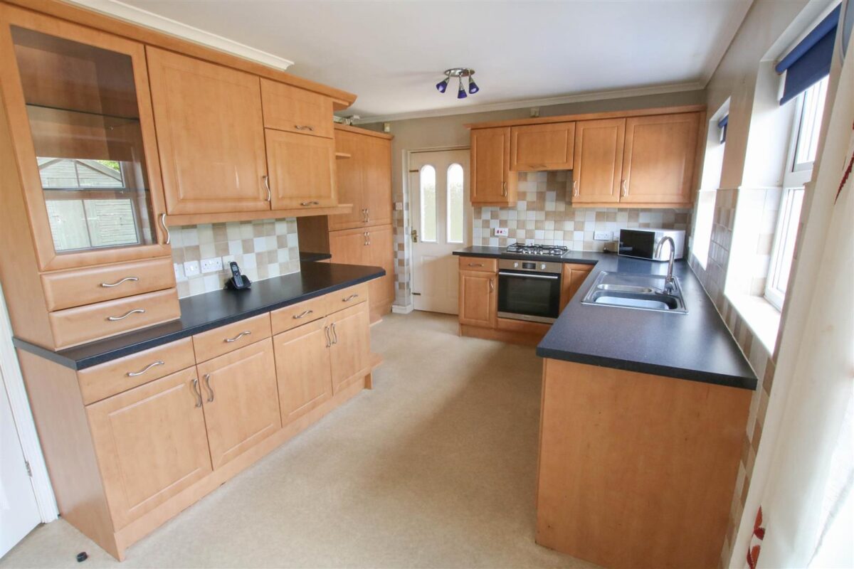 Hurlstone Close, Edenthorpe, Doncaster