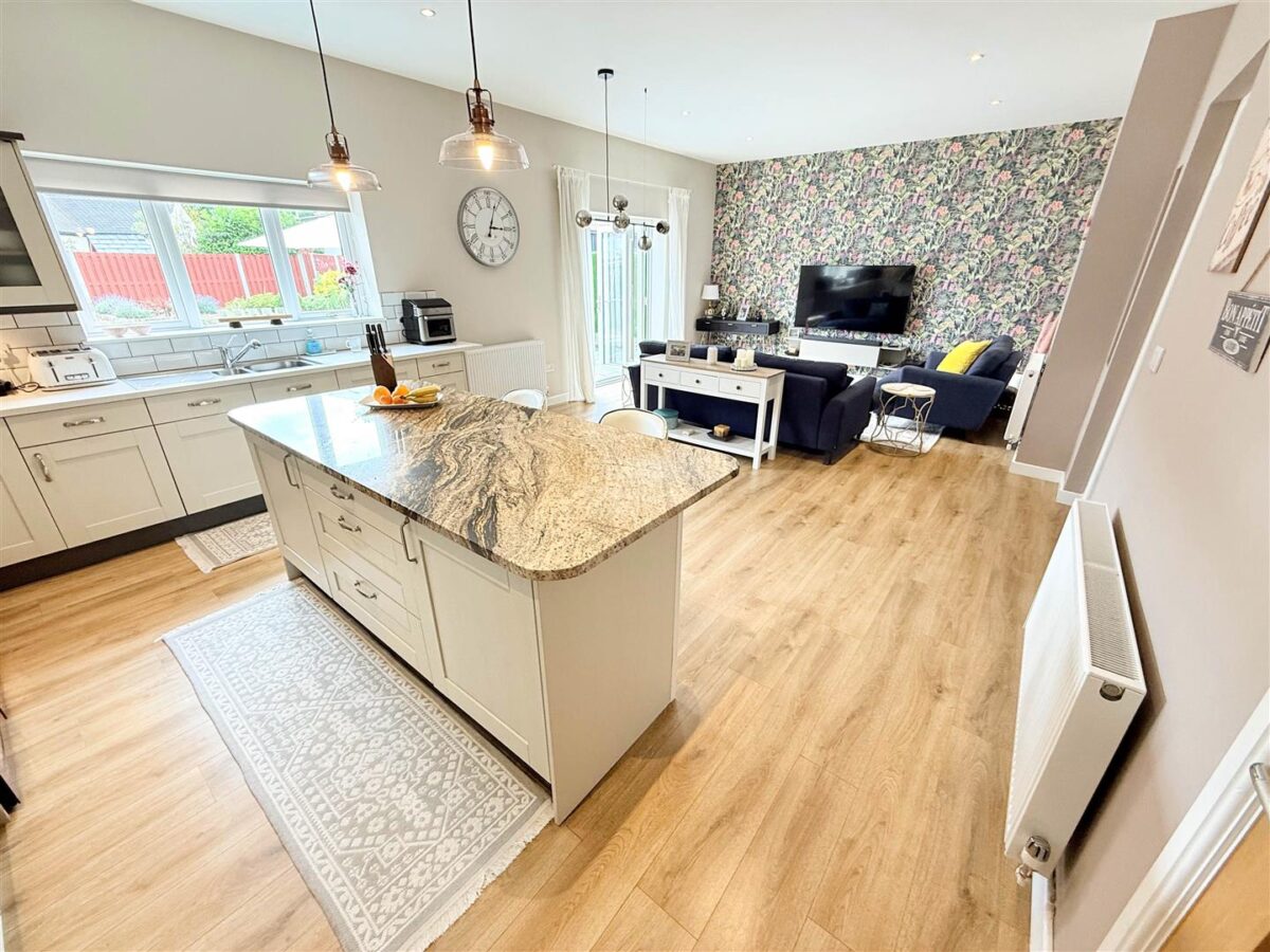 Hatchell Drive, Doncaster