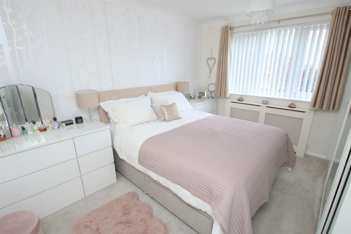 Lyndale Avenue, Edenthorpe, Doncaster
