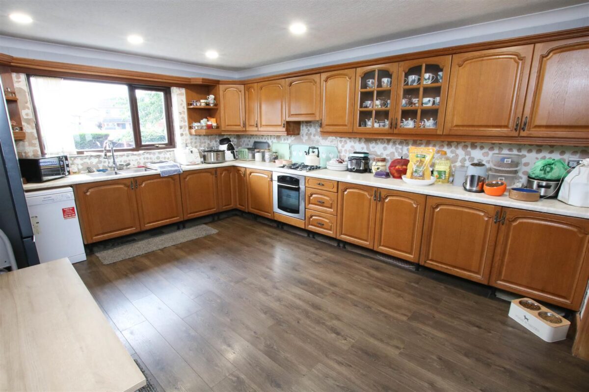 Harpenden Drive, Dunscroft, Doncaster