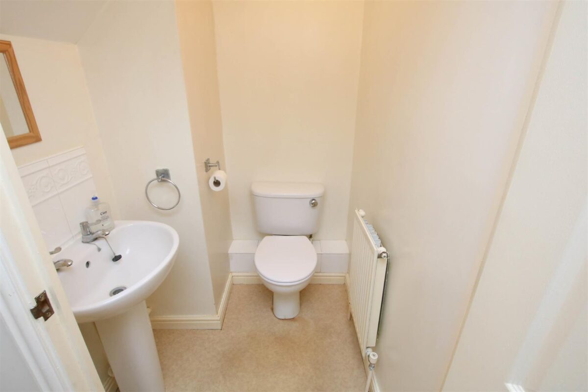 Hurlstone Close, Edenthorpe, Doncaster