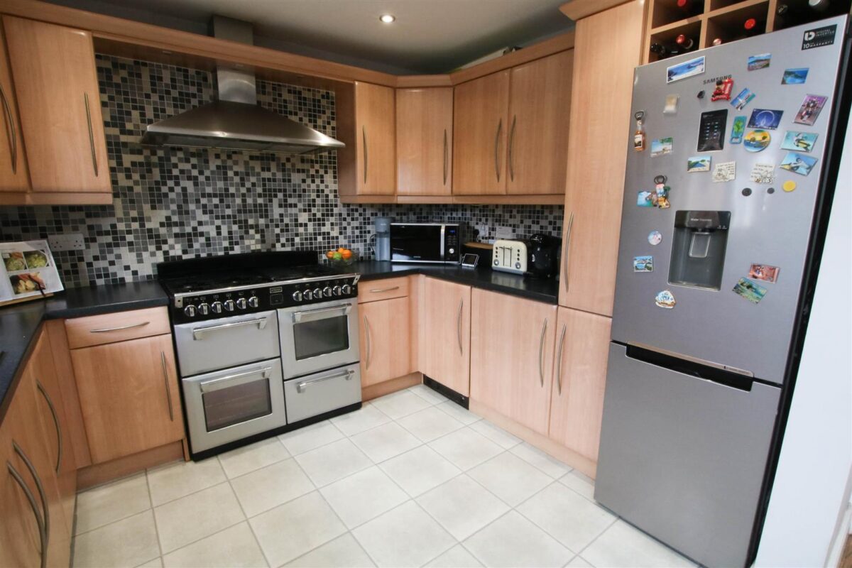 Winchester Way, Scawsby, Doncaster
