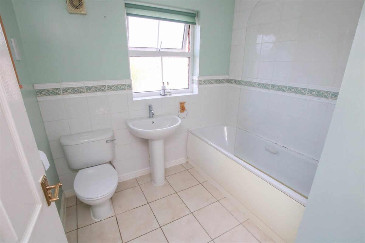Hurlstone Close, Edenthorpe, Doncaster