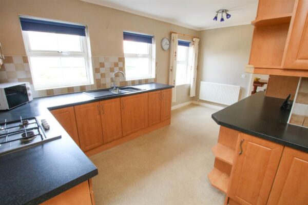 Hurlstone Close, Edenthorpe, Doncaster