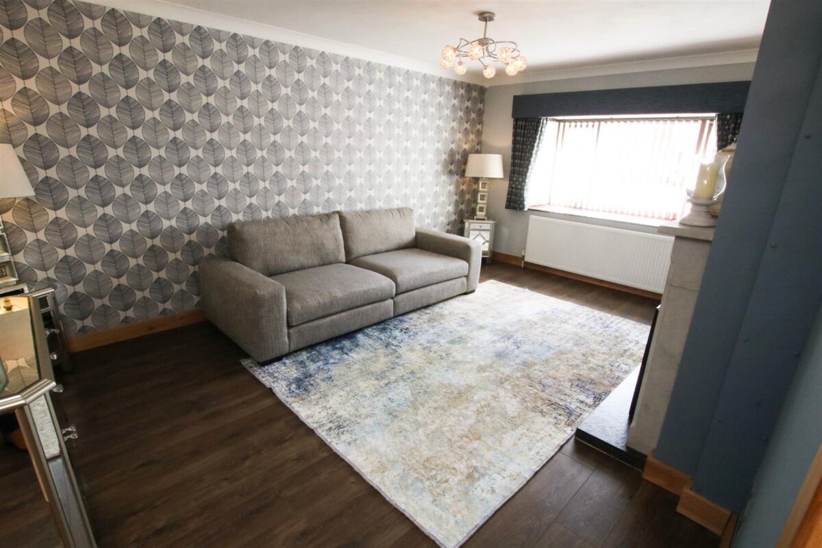 Harpenden Drive, Dunscroft, Doncaster