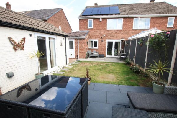 Winchester Way, Scawsby, Doncaster