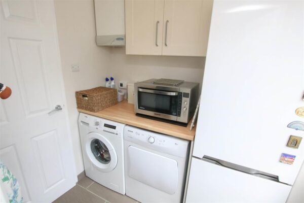Lyndale Avenue, Edenthorpe, Doncaster