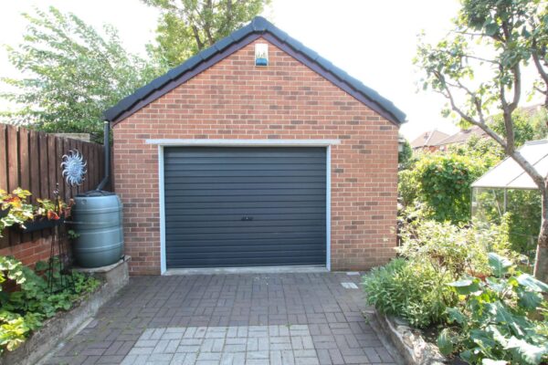 Harrowden Road, Wheatley Hills, Doncaster