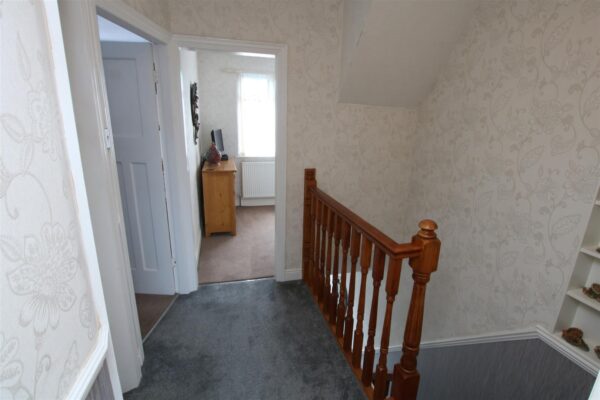 Harrowden Road, Wheatley Hills, Doncaster