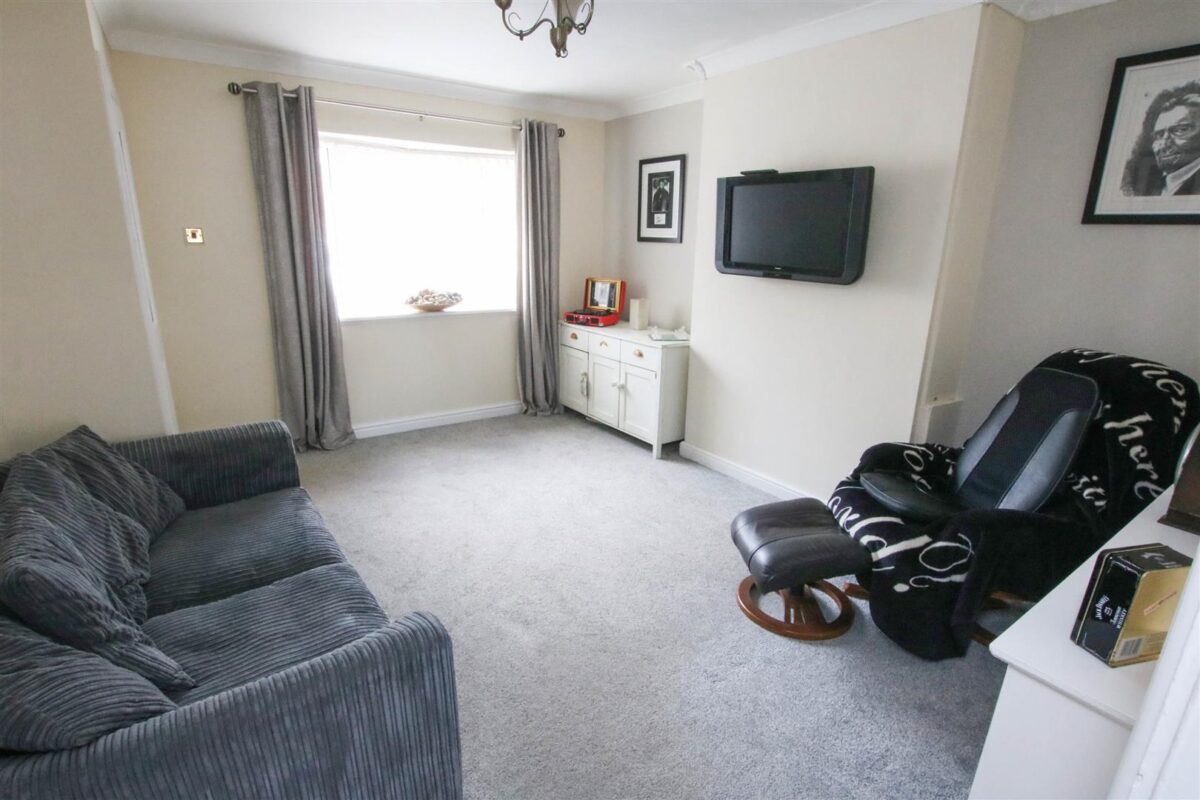 Broadway, Dunscroft, Doncaster