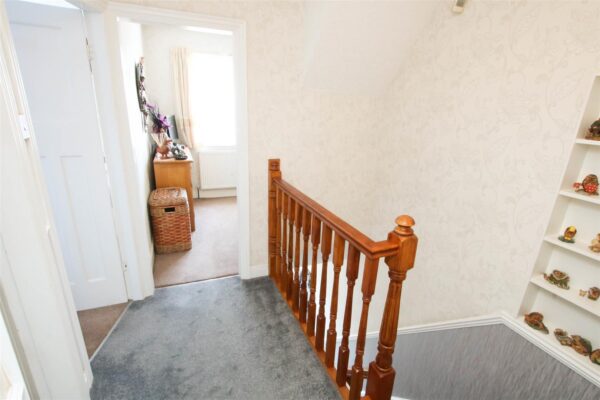 Harrowden Road, Wheatley Hills, Doncaster