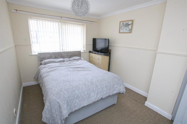 Broadway, Dunscroft, Doncaster