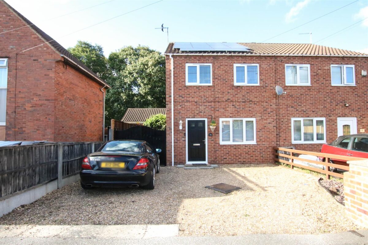 Mansfield Crescent, Armthorpe, Doncaster