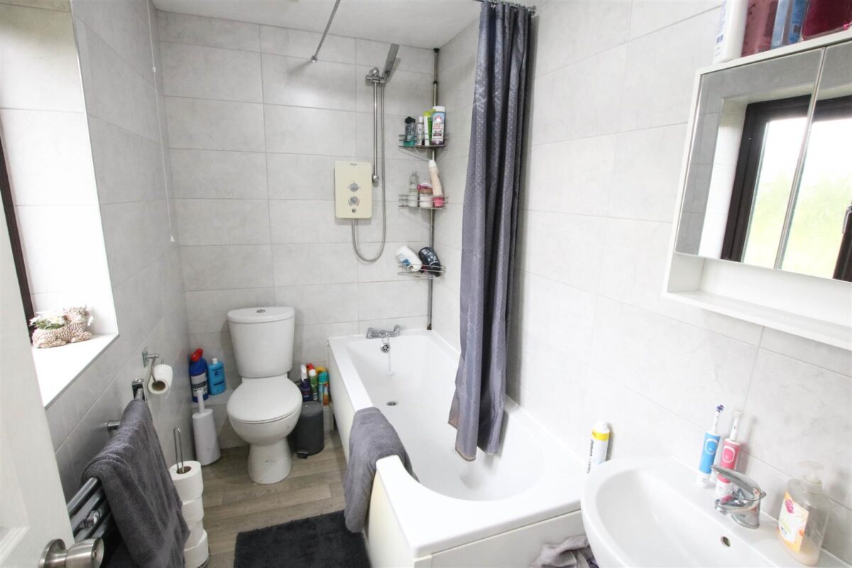 Dean Close, Rossington, Doncaster