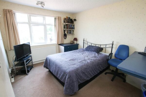 Harrowden Road, Wheatley Hills, Doncaster