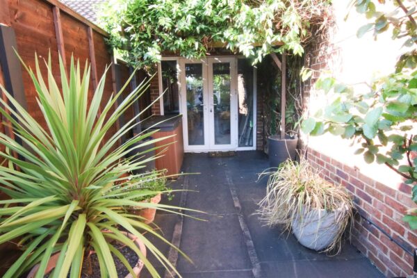Mansfield Crescent, Armthorpe, Doncaster