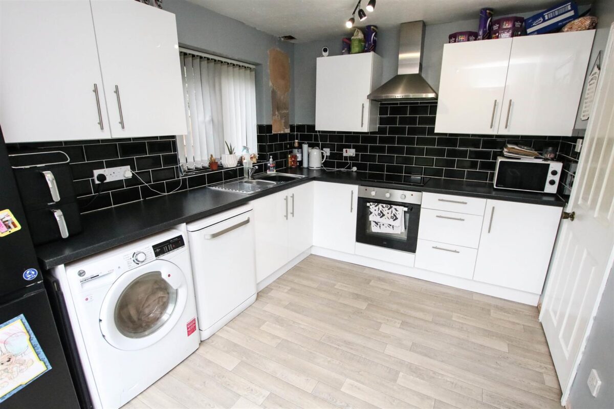 Dean Close, Rossington, Doncaster
