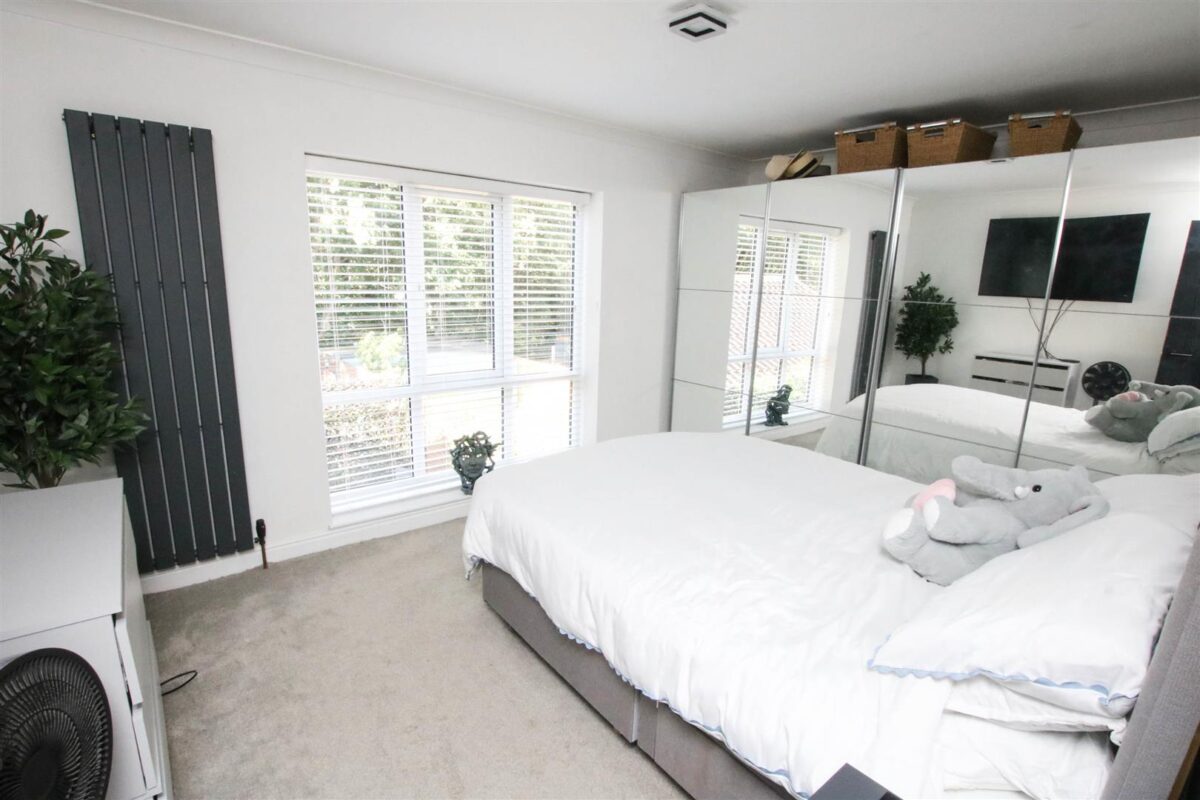Mansfield Crescent, Armthorpe, Doncaster