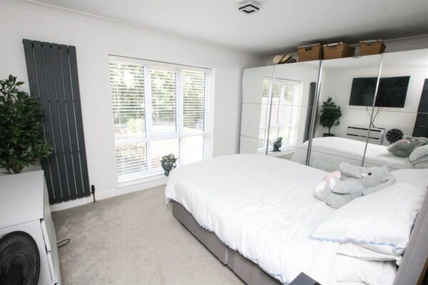 Mansfield Crescent, Armthorpe, Doncaster