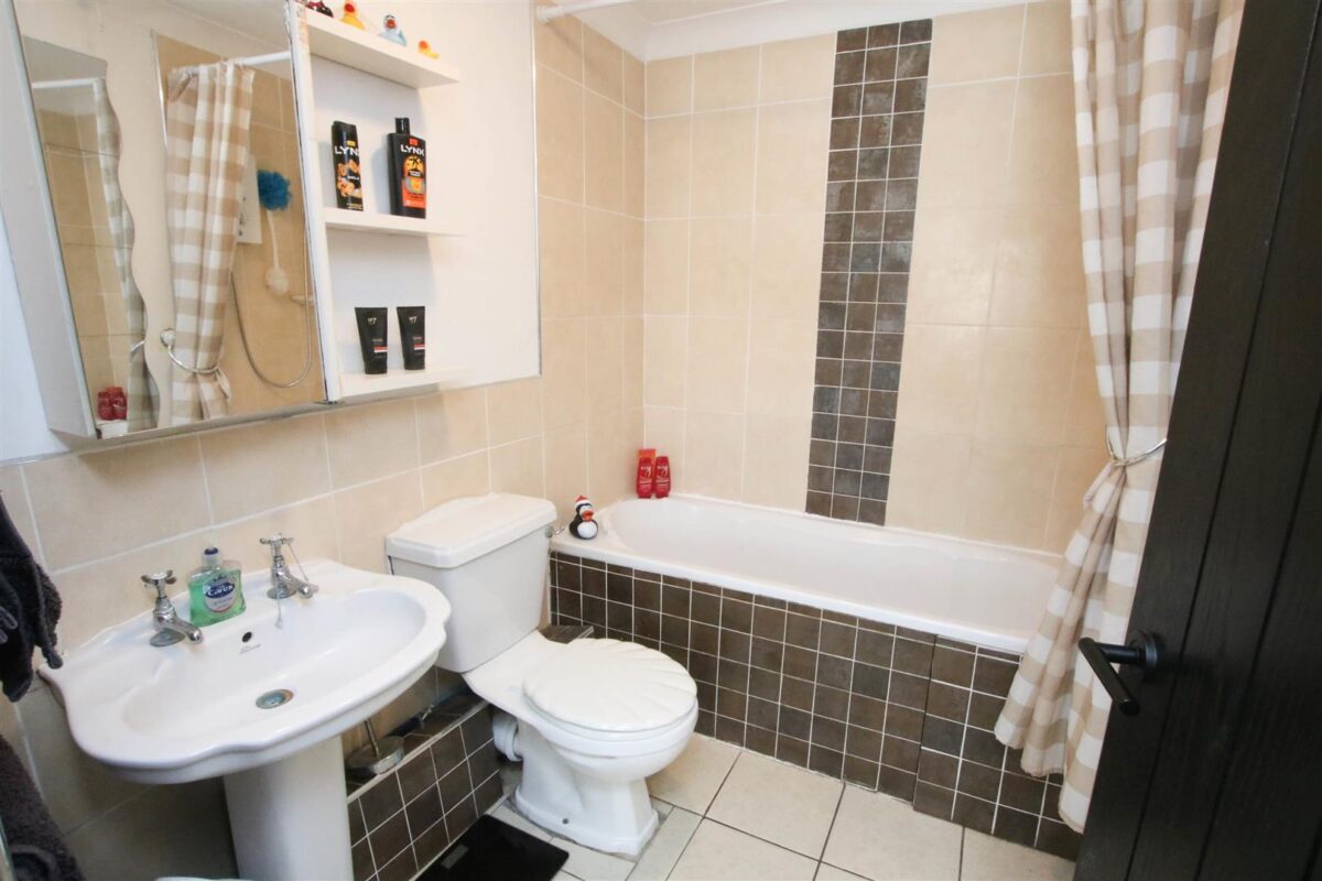 Mansfield Crescent, Armthorpe, Doncaster