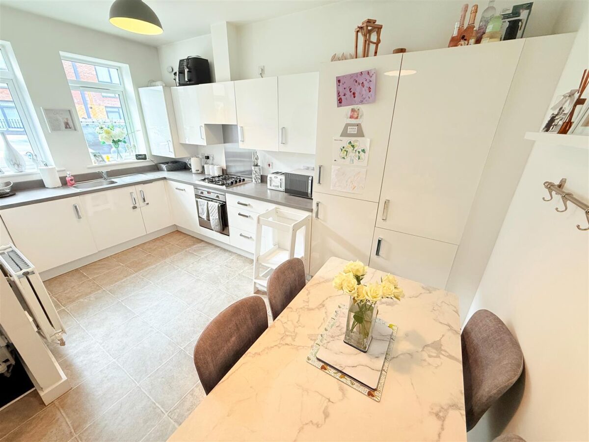 Heartswood Road, Bentley, Doncaster