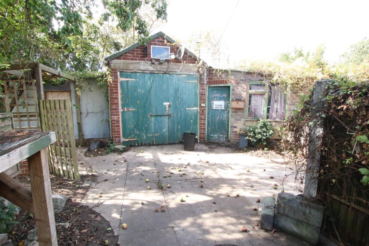 Sherwood Avenue, Doncaster