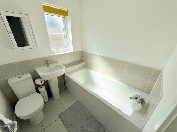 Pershore Drive, Harworth, Doncaster