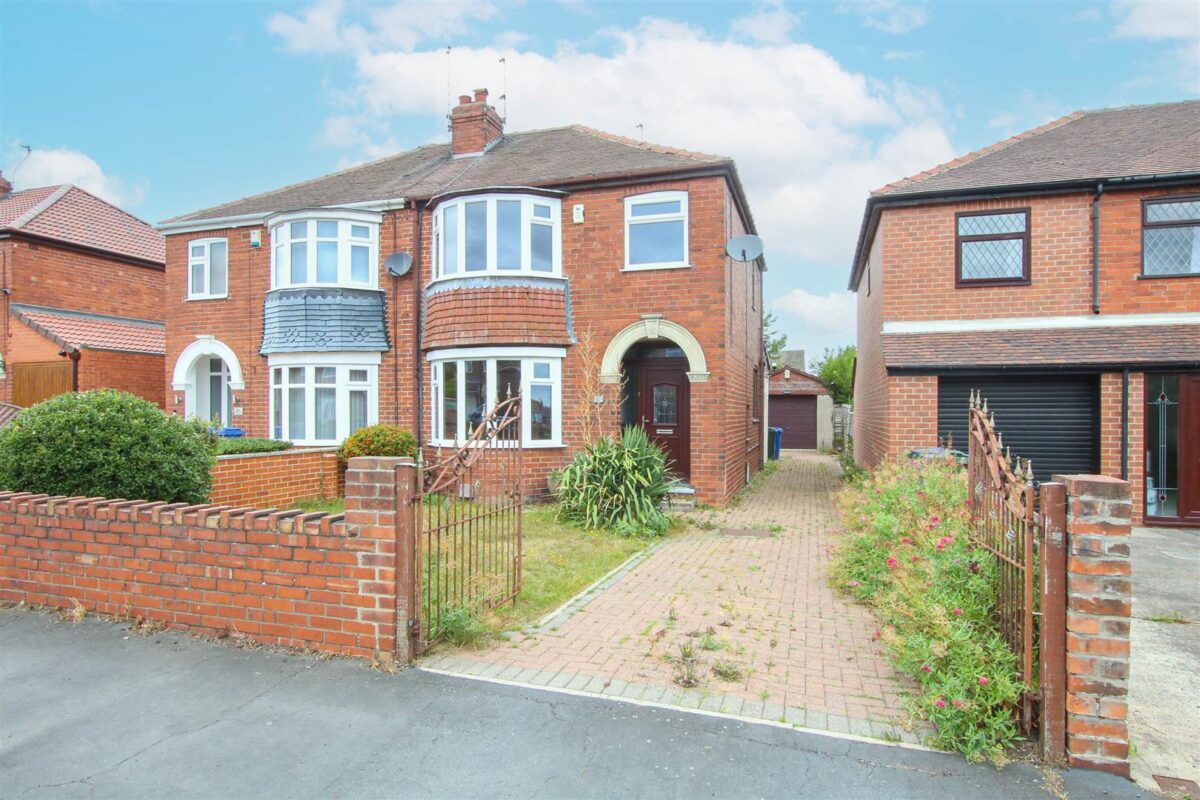 Adwick Le Street
