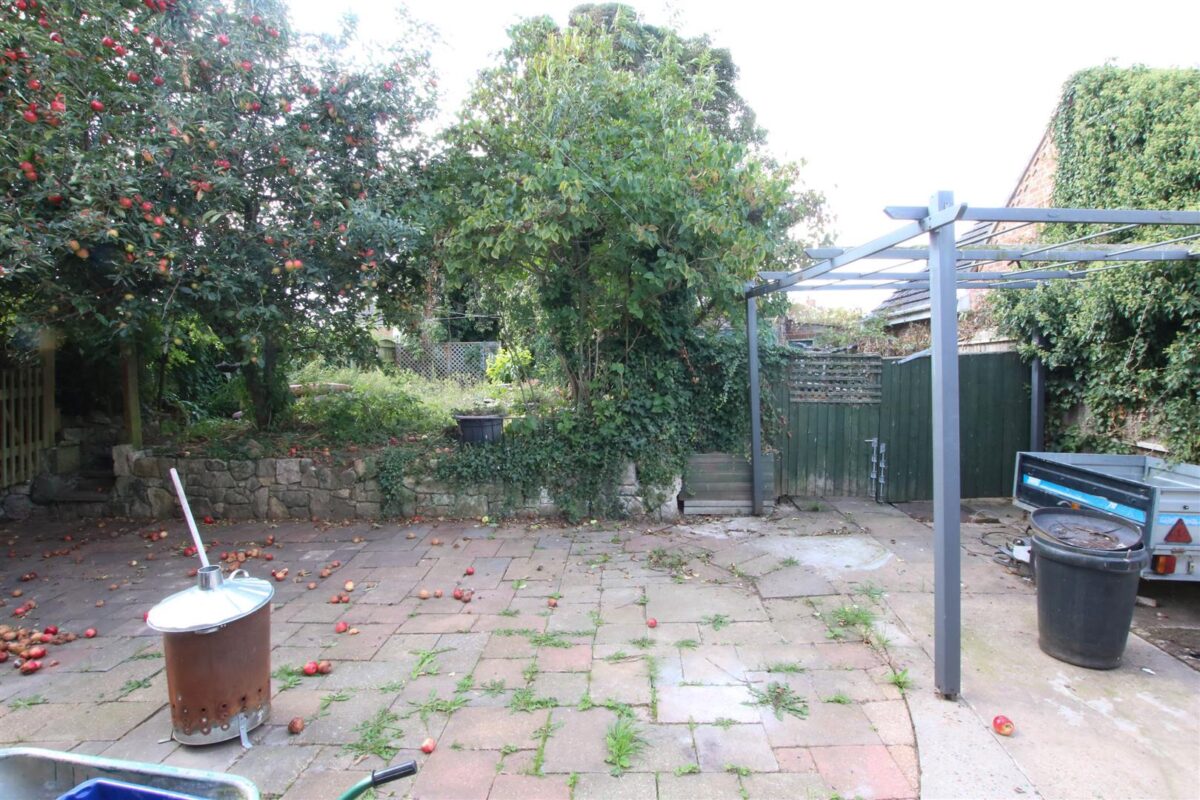 Sherwood Avenue, Doncaster