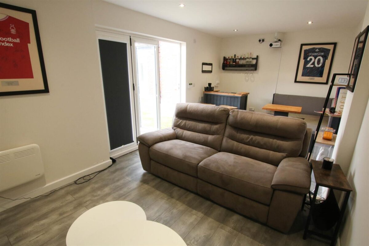 Avro Way, Blaxton, Doncaster