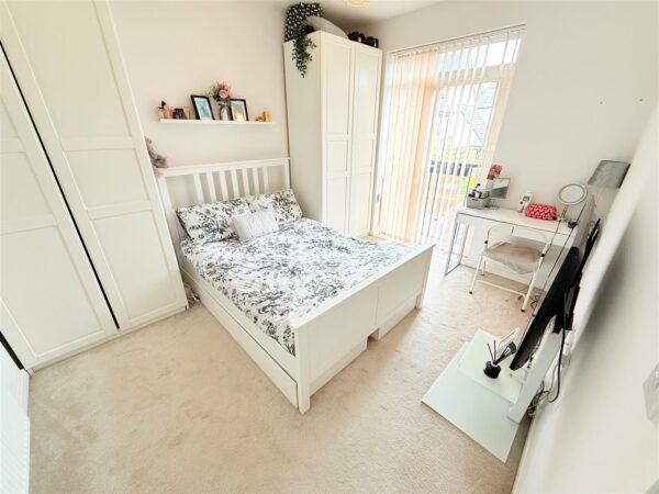 Heartswood Road, Bentley, Doncaster