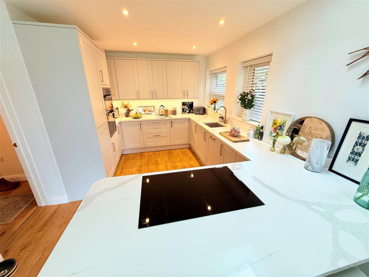 Saffron Crescent, Tickhill, Doncaster