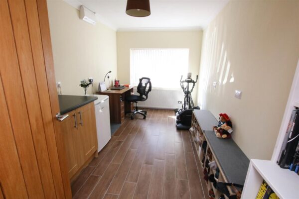 The Meadows, Westwoodside, Doncaster