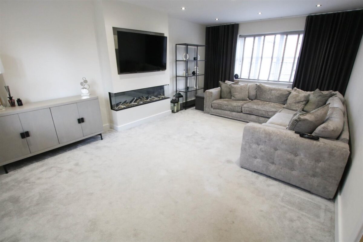 Avro Way, Blaxton, Doncaster