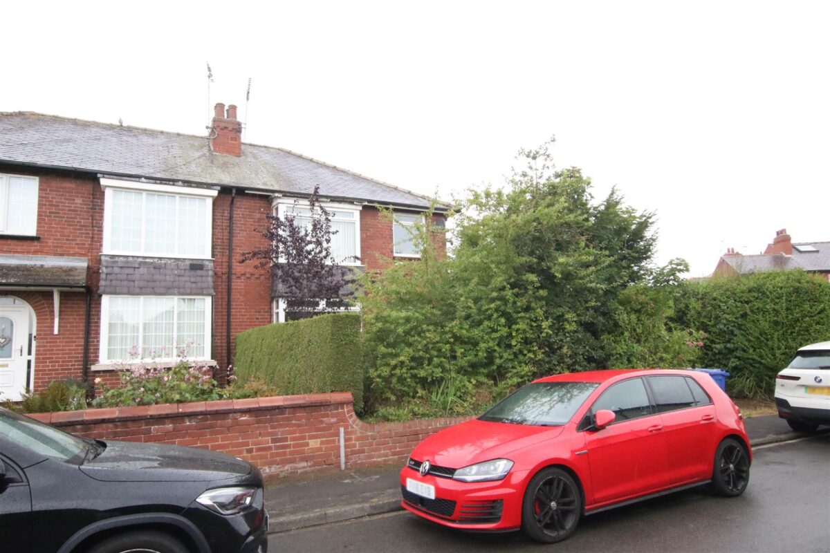 Sherwood Avenue, Doncaster