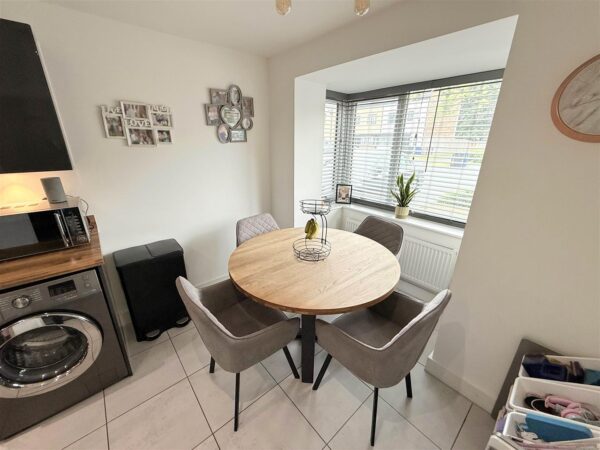 Lake View, Doncaster