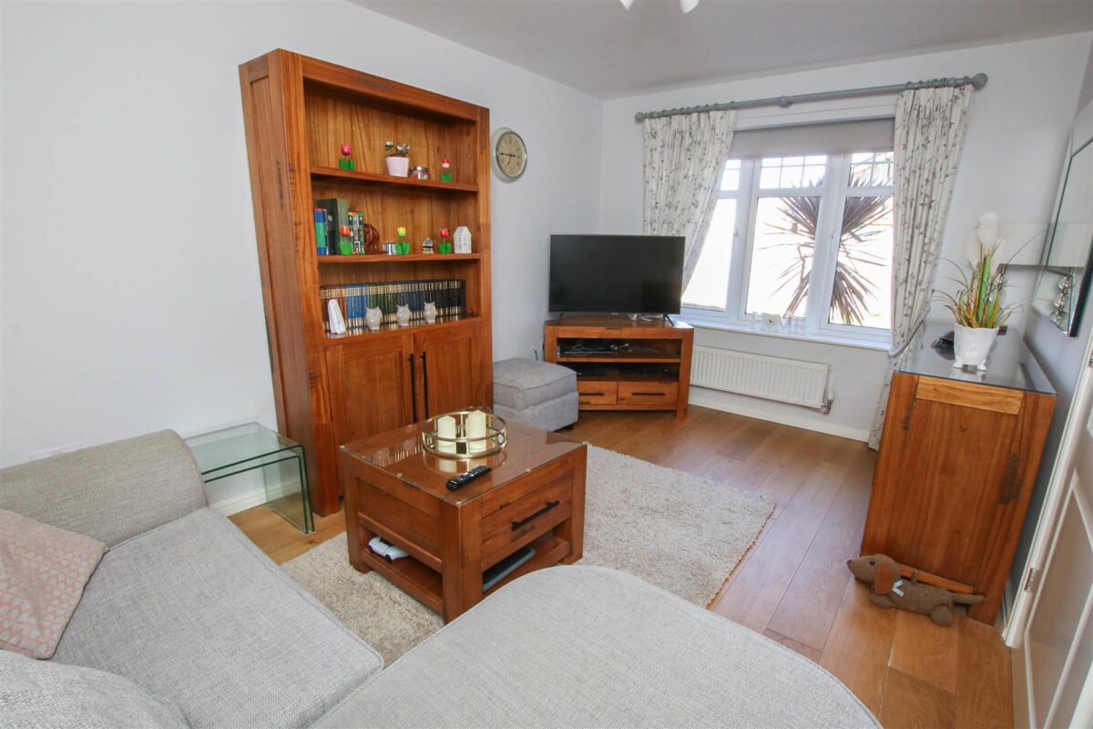 Athelstane Crescent, Edenthorpe, Doncaster