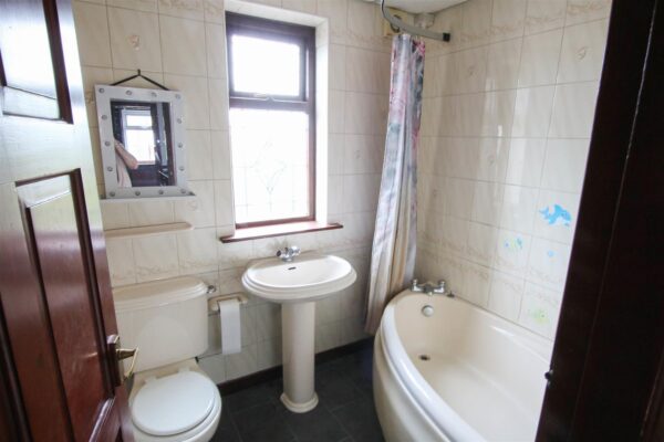 Adwick Le Street