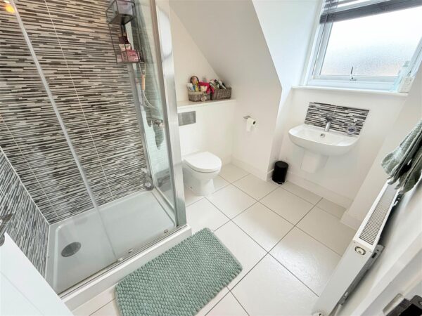 Lake View, Doncaster