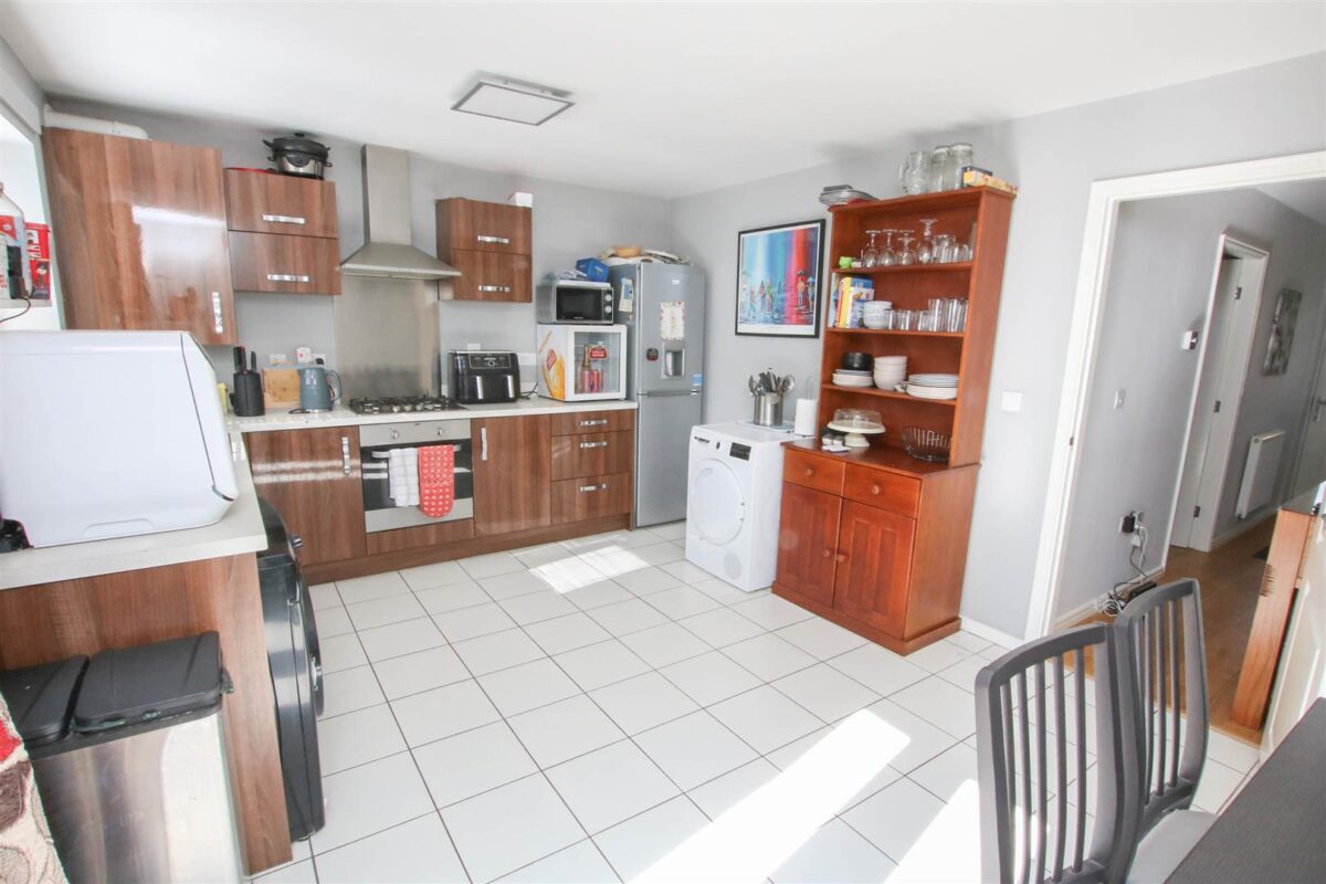 Athelstane Crescent, Edenthorpe, Doncaster